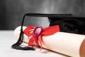 Купить диплом в Мурманске Как избежать проблем и получить качественный документ